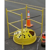 Manhole Guard, 42" × 32-1/4" × 32-1/4", 28lbs, Steel
